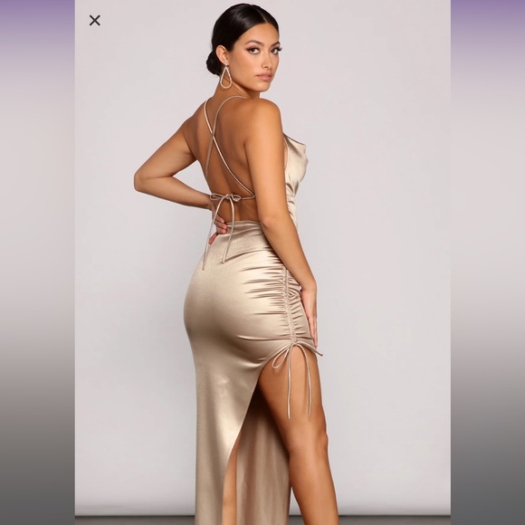 Windsor Formal Satin High Slit Dress - Picture 4 of 9